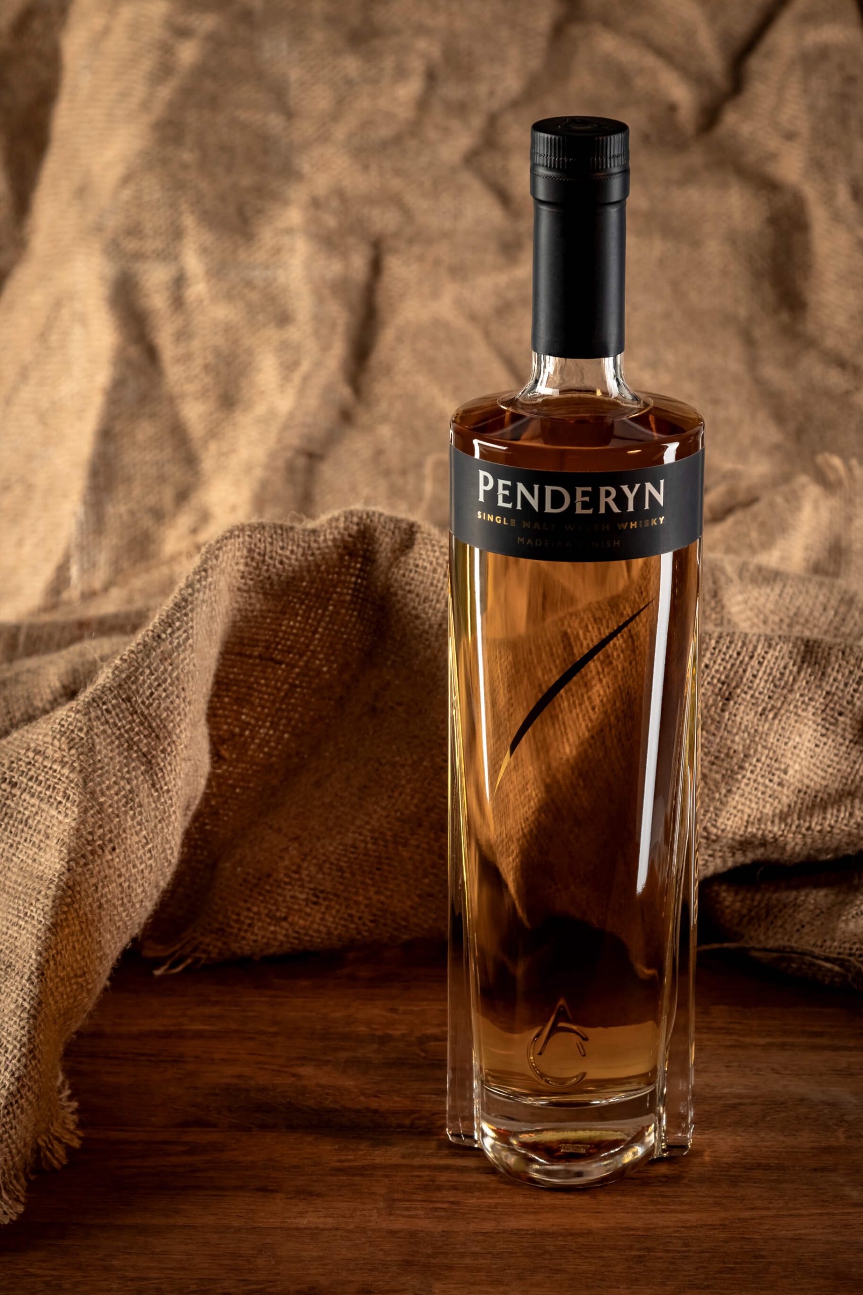 PENDERYN Madeira coffret 2 verres - Whisky Single Malt - Pays de Galles -  46% Alcool - 35 cl - Achat / Vente PENDERYN Madeira coffret 2 verres -  Whisky Single Malt - Pays de Galles - 46% Alcool - 35 cl - Cdiscount